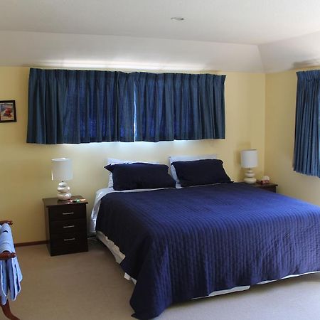 Aroha Riccarton Bed And Breakfast ไครสต์เชิร์ช ภายนอก รูปภาพ